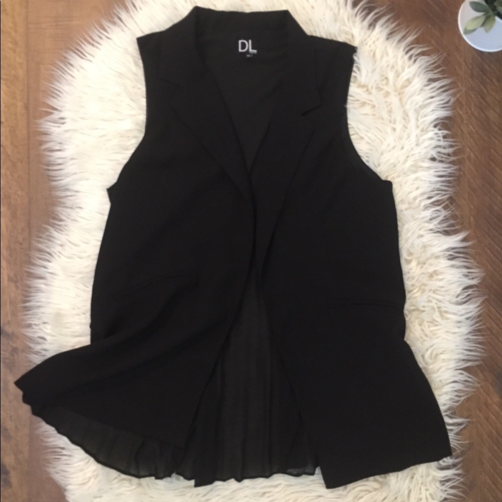 Daily Look vest